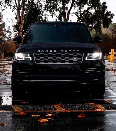 Range Rover Sport Black, Dream Cars Range Rovers, Range Rover Black, Luxury Cars Range Rover, Range Rover Vogue, Top Luxury Cars, Lux Cars, Land Rover Discovery Sport, Classy Cars