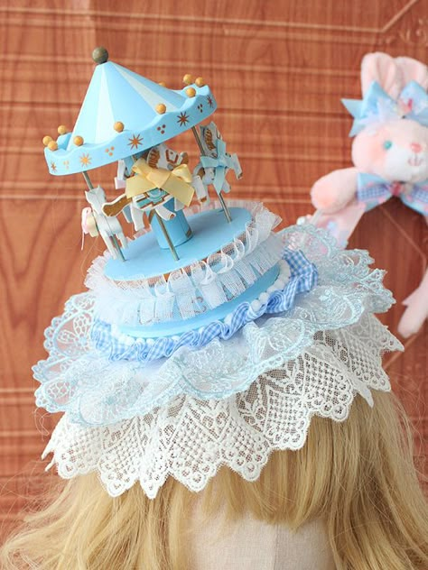 This prirce is for a mini hat only. Cute Hairclips, Cute Carousel, Unicorn Accessories, Silly Hats, Edc Outfits, Mini Hat, Crazy Hats, Cute Hat, Kawaii Accessories