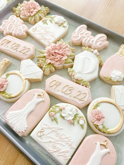 3 Doz Bridal Shower Cookies Wedding Cookies Custom Cookies - Etsy Blush Bridal Shower Cookies, Floral Wedding Shower Cookies, Floral Bridal Cookies, Wedding Themed Cookies, Bridal Shower Decorated Cookies, Bridal Shower Cookies Pink, Bridal Cookies Decorated, Wedding Shower Cookies Decorated, Pink Bridal Shower Cookies