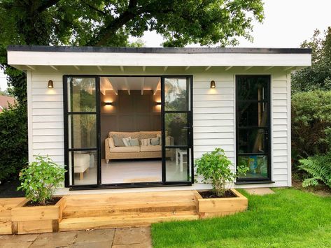 Backyard Tiny Guest House, Tiny Guest House, Backyard Guest Houses, Garden Home Office, Studio Shed, Backyard House, Backyard Studio, House Shed, Backyard Office