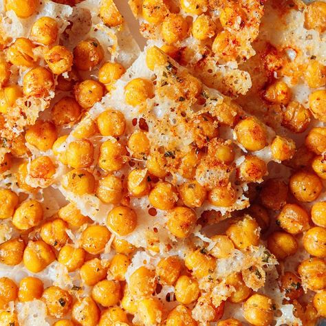 Crunchy Chickpea Parmesan Crisps, Chickpea Parmesan Crisps, Meals With Chickpeas, Chickpea Appetizer, Chickpea Parmesan, Chickpea Crackers, Chickpea Balls, Chickpea Recipes Easy, Cheesy Snack