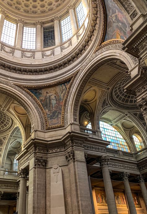 France Buildings Architecture, Classical Architecture Aesthetic, Roman History Aesthetic, Pantheon Paris Aesthetic, Paris Architecture Aesthetic, Roman Architecture House, Roman Architecture Aesthetic, French Architecture Aesthetic, Greek Architecture Aesthetic