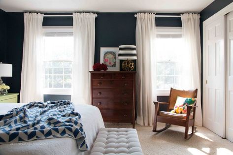 The Best Home Decor Paint Colors: Hale Navy | The Turquoise Home Best Navy Paint Colors, Hale Navy Bedroom, Bm Hale Navy, Benjamin Moore Hale Navy, Benjamin Moore Bedroom, Navy Paint Colors, Hale Navy Benjamin Moore, Navy Blue Paint Colors, Navy Bedroom