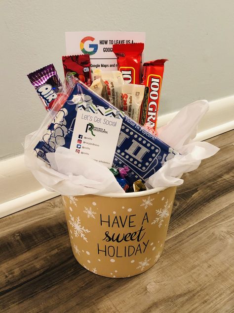 Winter themed baskets for debands! #orthodontist #braces #Basket Getting Braces Off Gift Basket, Braces Off Gift Basket, Getting Braces Off, Getting Braces, Braces Off, Gifts For Dentist, Winter Themed, Holiday Birthday, Winter Theme