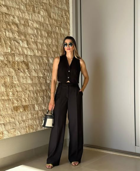 Black Chaleco Outfit, Vest Trouser Outfits For Women, Black Vest And Trousers Outfit, How To Style A Black Waistcoat, Vest Formal Outfits For Women, Vest Jumpsuit Outfit, Tailor Vest Outfits, Vest Office Outfits For Women, Black Vest Office Outfit