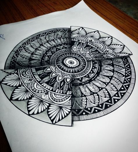 3d Mandala Drawing, Big Mandala Art, Unique Mandala Drawing, 3d Mandala Art, Mandala Effect, Draw Mandala, Mandala Elements, Zentangle Mandala, Mandala Doodle