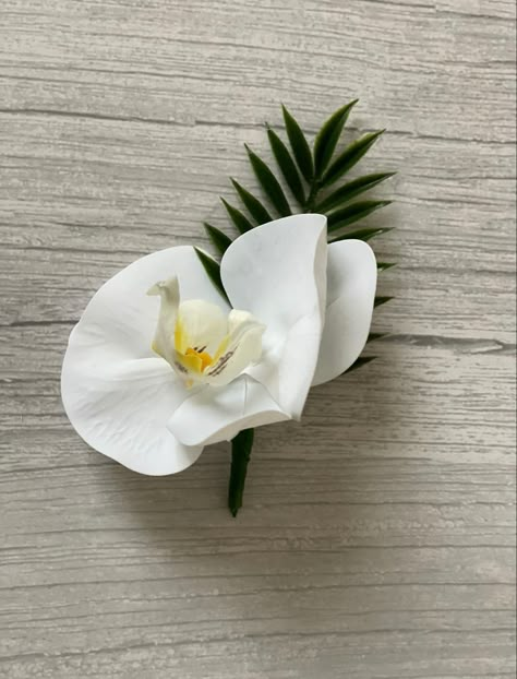 Palm Tree Wedding Bouquet, Orchid And Palm Bouquet, White Tropical Wedding Bouquets, Palm Leaf Boutonniere, Hawaii Bridal Bouquet, Palm Wedding Bouquet, Tropical Wedding Boutonniere, Tropical White Bouquet, Tropical Buttonhole