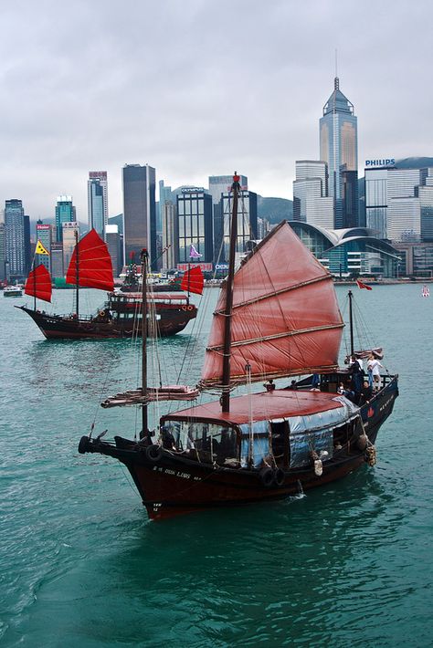 HK Junks in Victoria Harbour Hong Kong Junk Boat, Hong Kong Victoria Harbour, Hong Kong Harbour, Victoria Harbour Hong Kong, Junk Ship, Perth Travel, Junk Boat, Yacht Sailing, Ship Boat