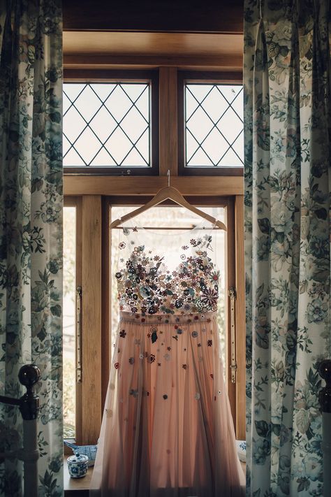 The Woodland Adventure - PUYAN SAHEB DJAVAHER Woodland Wedding Bouquet, Woodland Adventure, Bespoke Wedding Dress, Full Length Gowns, Silk Tulle, Woodland Wedding, Bespoke Wedding, Wedding Bouquet, Embroidered Flowers