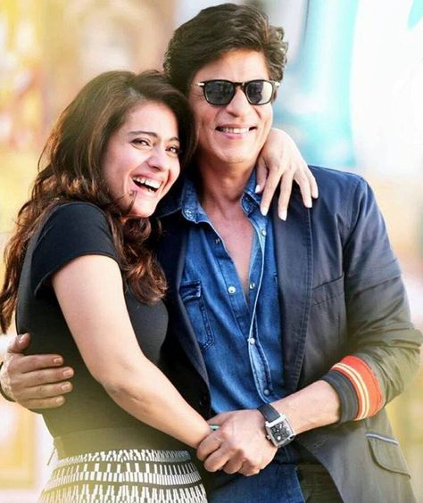 Kajol Dilwale, Dilwale 2015, Abram Khan, Shahrukh Khan And Kajol, Marriage Stills, Shah Rukh Khan Movies, Latest Bollywood Movies, 90s Bollywood, Bollywood Couples