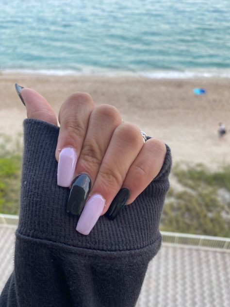 Light Purple And Black Nails, Winter Nails Dip Powder, Winter Nails Dip, Purple And Black Nails, Nails Dip Powder, Nails Dip, Short Acrylic, Dip Powder, Nails Inspo