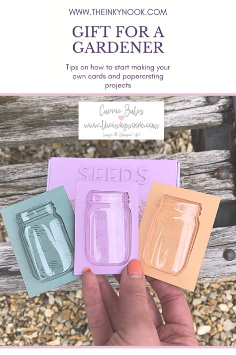 Flower Seeds Gift Ideas, Seeds Gifting Ideas, Seed Display Ideas, Diy Sample Packets, Seeds As Gifts, Seed Album Ideas, How To Fold Seed Packets, Sunflower Seed Gift Ideas, Diy Seed Organizer