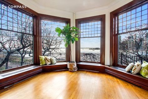 New York House, Calming Spaces, Brooklyn Heights, House Window, London Apartment, Big Windows, New York Apartment, Lower Manhattan, Two Bedroom Apartments