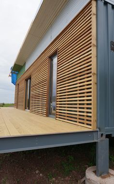 Shipping Container Homes & Buildings: Shipping Container Homes by Steele House and Bigprototype, New York Wood Lattice, Shipping Container Home Designs, Container Cabin, Container Buildings, Building A Container Home, Container Architecture, Container House Plans, Casa Container, Shipping Container House