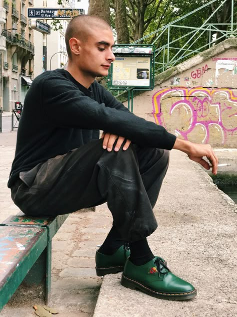 Supreme x Dr Martens Dr Martens Men Outfit, Doc Martens Outfit Men, Green Dr Martens, Dr Martens Men, Doc Martens Outfits, Dr Martens Outfit, Doc Martens Style, Doc Martens Outfit, Masc Fashion