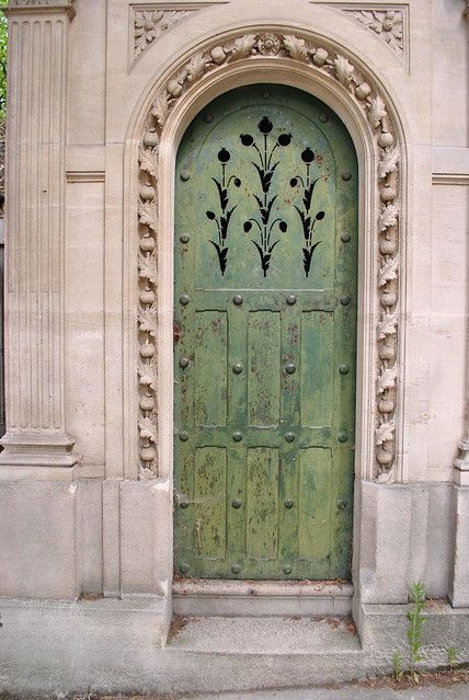 Vintage Explorer Aesthetic, Door Ways, Pere Lachaise Cemetery, European Doors, When One Door Closes, Gorgeous Doors, Door Entryway, Old Metal, Cellar Door