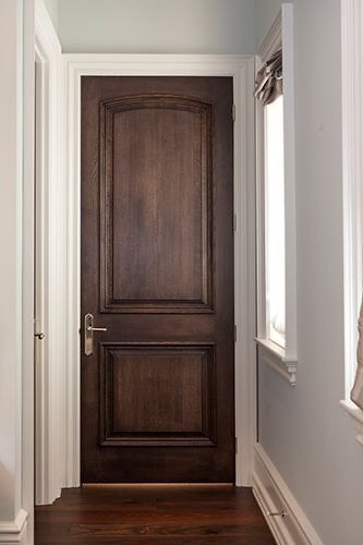 Stained Interior Doors, Wood Doors White Trim, Craftsman Interior Doors, Brown Interior Doors, Traditional Interior Doors, Mahogany Doors Interior, Craftsman Doors, Interior Doors Modern, Solid Wood Interior Door