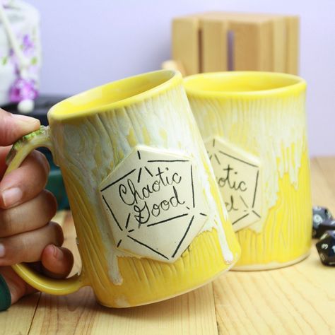 💛🍋🟡🐤🌼✨️⁠ .⁠ .⁠ .⁠ .⁠ ⁠ #dungeonsanddragons #dnd #dnd5e #pathfinderrpg #dndart #tabletoprpg #ttrpg #ceramics #potterylove #ceramicpro #clay #pottery Nerdy Pottery, Dnd Diy, Ideas Ceramica, Air Clay Ideas, Clay Cup, Air Clay, Clay Pottery, Clay Ideas, Ceramic Pottery