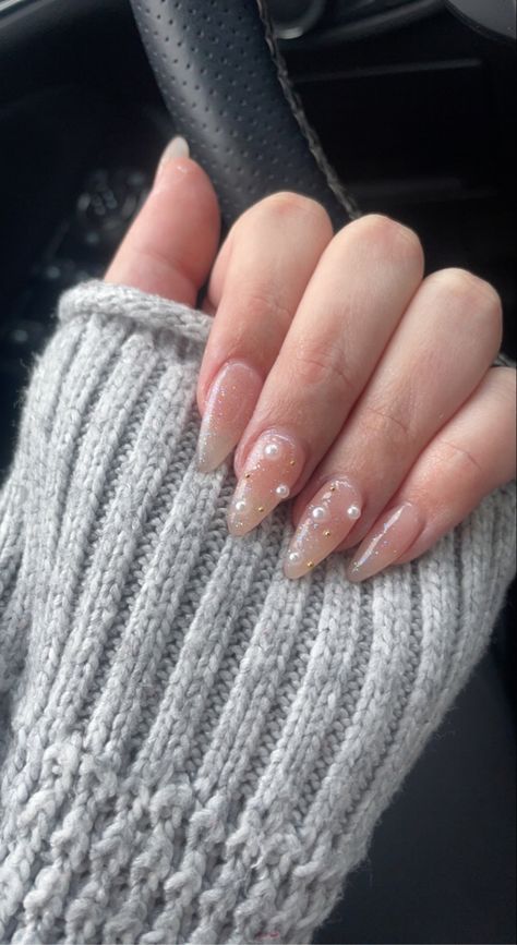 Pearl acrylic nails, sheer glitter nails, almomd nails Ombre With Pearl Nails, Korean Acrylic Nails Almond, Aesthetic Pearl Nails, Nail Pearls Design, Clear Glitter Acrylic Nails Almond, Pearl Jewel Nails, Minimalist Nails With Pearls, Nail Inspo With Gem, Nails Acrylic Bridesmaid