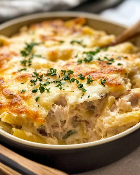 Advertisement This Tuna Mornay Casserole Pasta Bake is the epitome of comfort food – creamy, ... Read more Tuna Noodle Casserole Small Batch, Tuna Tortellini Casserole, Tuna And Sweetcorn Pasta, Tuna Mornay Pasta Bake, Tuna Mornay, Pasta With Tuna, Casserole Pasta, Tuna Bake, Broccoli Pasta Bake