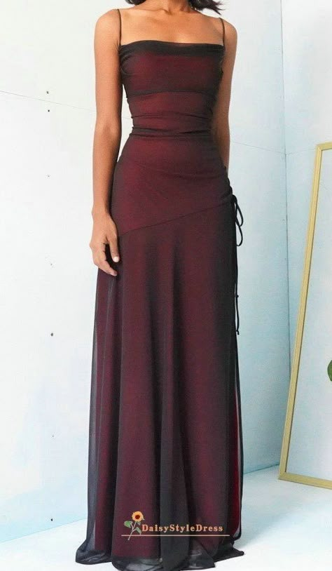 Prom Dress Inspo, Custom Prom Dress, Spaghetti Strap Prom Dress, Burgundy Prom Dress, Red Chiffon, Prom Dress Inspiration, Elegante Casual, Pretty Prom Dresses, Prom Outfits