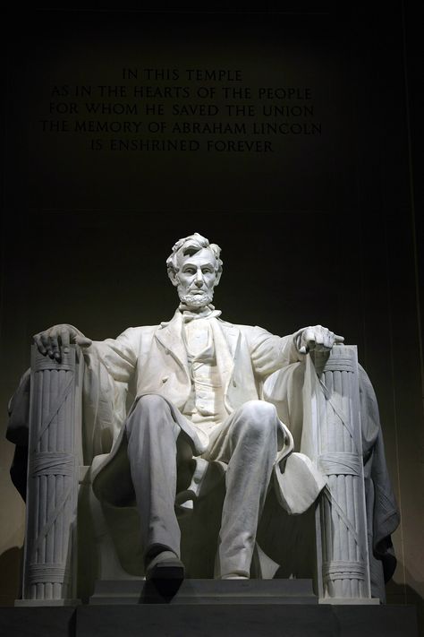 Washington Dc Monuments, Lincoln Statue, Travel Washington Dc, Dc Monuments, Presidents Of The United States, Abe Lincoln, Washington Dc Travel, Dont Judge, Dc Travel