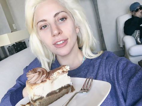 Lady Gaga Lady Gaga Without Makeup, Lady Gaga Birthday, Gaga Makeup, Celebrities Without Makeup, Celebs Without Makeup, Lady Gaga Pictures, Photo Star, Makeup Free, Lena Headey