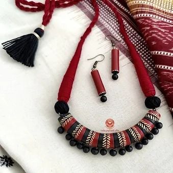 Terracotta Sets | Terracotta Jewellery Diy Earrings Tutorial, Terracotta Jewellery Making, Navratri Collection, Terracotta Jewellery Designs, Neck Pieces Jewelry, Diy Jewelry Display, Earrings Tutorial, Modern Jewellery Design, Wooden Bangle