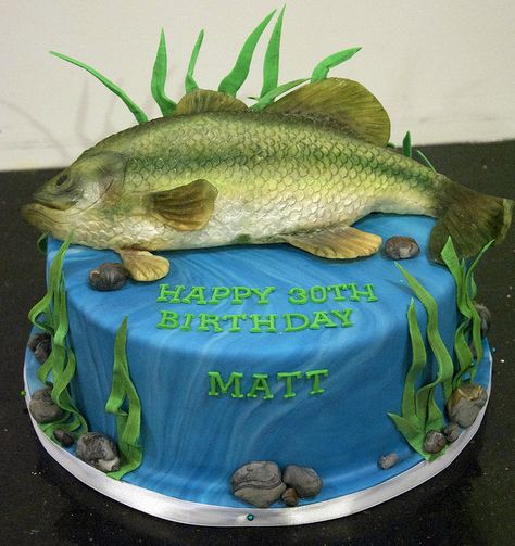 bassfish cakes | BC4118 - bass fish birthday cake toronto | Flickr - Photo Sharing! Bass Fish Cake, Fishing Theme Cake, Fondant Fish, Fisherman Cake, Fish Cake Birthday, Fishing Birthday Party, Gateaux Cake, Fishing Birthday, Fish Cake