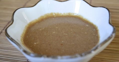 Goma Sauce Recipe, Peanut Salad Dressing, Sesame Dipping Sauce, Japanese Steak, Peanut Salad, Grain Bowls, Asian Sauce, Sesame Sauce, Shabu Shabu