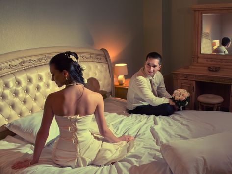 13 wedding night horror stories that will make you want to skip right to the honeymoon Wedding Night Tips, Night Dress For Women Honeymoon, First Wedding Night, Unexpected Pregnancy, Honeymoon Night, Intimacy In Marriage, Extraordinary Moments, Night Dress For Women, Arnold Schwarzenegger