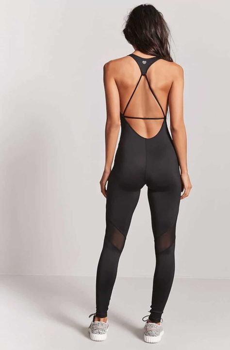 Might As Well Jump! 7 Athletic Jumpsuits to Get You Moving Sophia Miacova, Crossfit Wods, Sports Wear Fashion, Chic Over 50, Fashion Tips For Girls, Female Pose Reference, Body Reference Poses, Back View, Female Poses