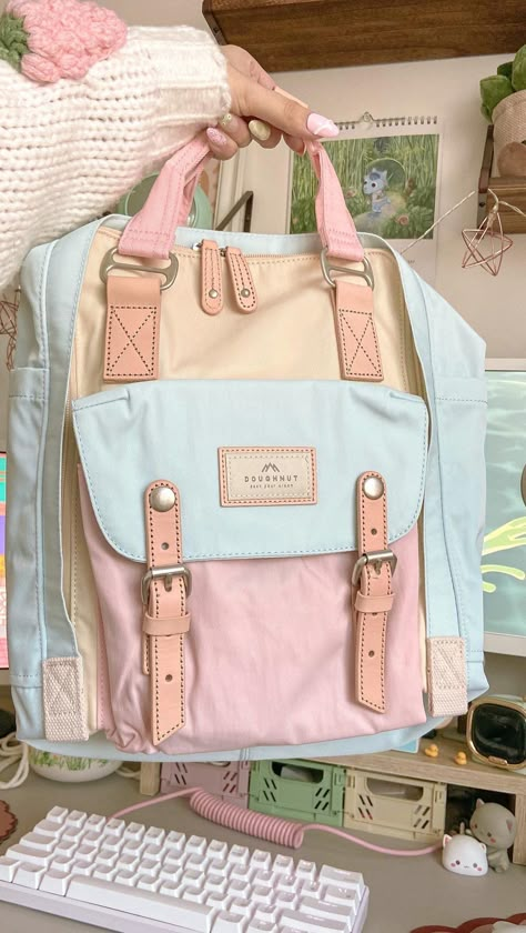 Doughnut Backpack Aesthetic, Kotak Bento, Pastel Backpack, Korean Bags, Cute School Bags, Cute Luggage, Big Books, Backpack For School, Stylish School Bags