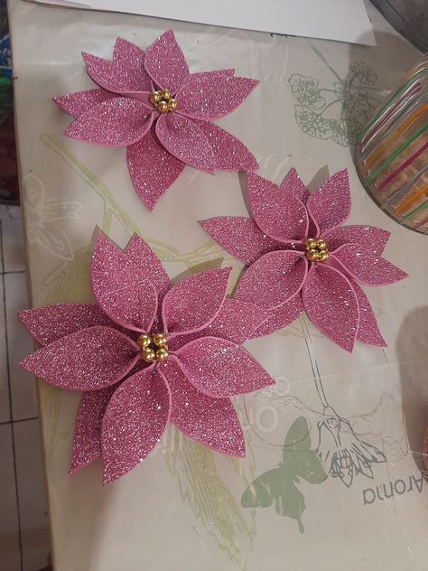 Glitter Paper Flower, Glitter Paper Crafts Decoration, Diy Christmas Ornaments Easy, Christmas Candle Decorations, Easy Paper Crafts Diy, Pink Christmas Decorations, Navidad Diy, Diy Paper Crafts Decoration, Diy Crafts Paper Flowers