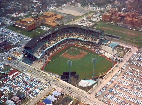 Defunct MLB ballparks that we still miss | Yardbarker Major League Baseball Stadiums, Polo Grounds, Kansas City Royals Baseball, Mlb Stadiums, Baseball Park, Royals Baseball, Sport Park, Sports Stadium, Baseball Stadium