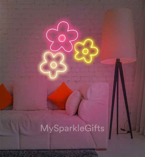 #NeonSigns #BrightIdeas #NeonCrafts #DIYNeon #NeonLightSigns #BrightIdeas Cute Led Signs, Neon Bedroom Lights, Preppy Lights, Bedroom Wall Signs, Led Lights In Bedroom, Cute Neon Signs, Flower Bedroom Decor, Flower Bedroom Wall, Aesthetic Neon Lights