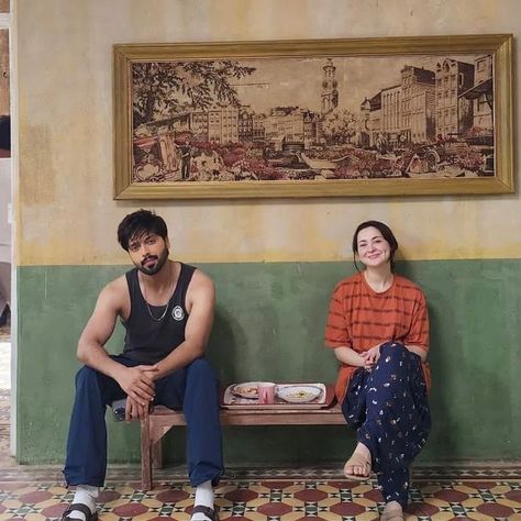 #kabhitumkabhimain❤ Fahad Mustafa, Cute Movie Scenes, Hania Amir, Pak Drama, Android Wallpaper Flowers, Poetry Inspiration, My Kind Of Love, It Ends With Us, Pakistani Dramas