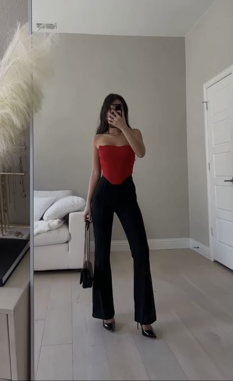 Valentine’s Day Dinner Outfit, Galentines Fit, Date Night Outfit Valentines Day, What To Wear To A Bar, Valentines Fits, Bar Outfit Ideas, Bar Outfit Night, Valentine Outfits For Women, Bar Night