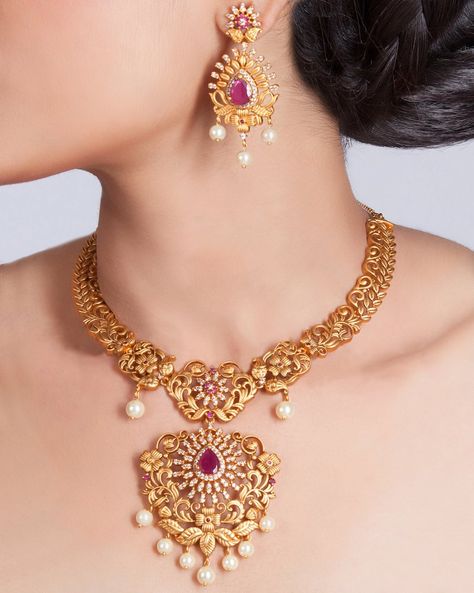 Choker Necklace Diy, Diy Choker Necklace, Antique Necklace Set, Diy Choker, Necklace Set Indian, Gold Necklace Indian Bridal Jewelry, Gold Bride Jewelry, Gold Fashion Necklace, Choker Necklace Set