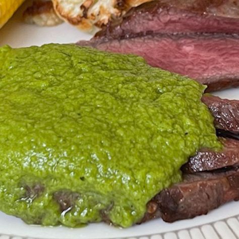 Guasacaca Sauce, Meat Cuts, Sauce Recipe, Infamous, Sauce Recipes, Steak, Chef, Sauce, Meat