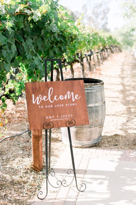 A Heartwarming Wine-Toned Wedding at Lorimar Vineyards and Winery Wine Vineyard Wedding, Vineyard Wedding Reception, Vineyard Wedding Inspiration, Wine Vineyards, Country Barn Weddings, Mason Jar Wedding, Wine Theme, Future Mrs, Wine Wedding