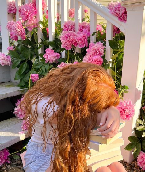 welcome to the secret garden in my mind 💐🎀✨ what’s a goal you have for this summer or something your excited for?? this is the summer i’m going to really try and embrace my natural waves/curls!! it’s my goal to perfect a curly hair routine so that my hair will look the way i want it to! if anyone with curly hair has any tips, i’d love to hear them! i specifically struggle with the inconsistency of the curls, how tangled it gets, the frizz, how stringy it sometimes looks, and that they neve... Red Curly Hair, Lily Bloom, Waves Curls, Lily Evans, The Secret Garden, Natural Waves, Curly Hair Routine, Hair Routine, Spring Aesthetic