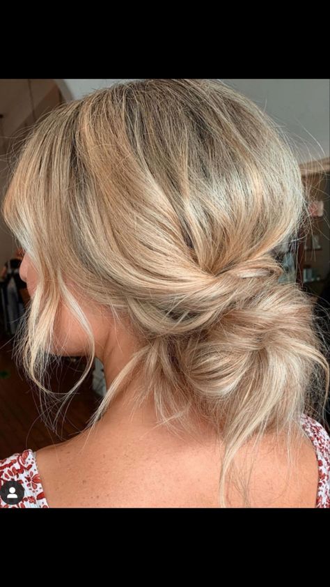 2024 Wedding Guest Hair, Bridesmaid Hairstyles Updo High, Wedding Buns For Long Hair, Curtain Bangs Low Bun, Bridesmaid Things, Low Bun Wedding Hair, Bridesmaid Hair Inspo, Cute Bun, Cute Bun Hairstyles