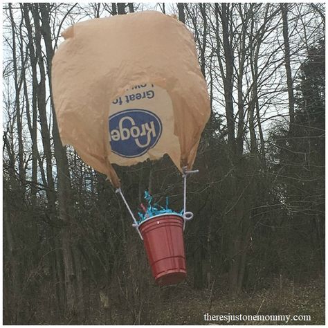 how to do an egg drop activity for kids -- this would be a fun Horton Hatches the Egg activity for Dr. Seuss book Egg Drop Parachute Ideas, Egg Dropping Project Ideas, Egg Drip Project Ideas, Egg Drop Container Ideas, Egg Drop Box Project Ideas, Egg Drop Ideas For School, Best Egg Drop Project Ideas, Egg Drop Experiment Projects, Egg Drop Challenge Ideas