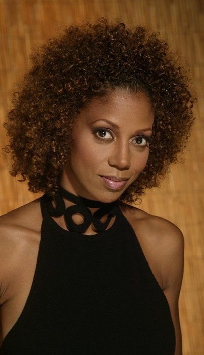 holly peete robinson | names holly robinson peete holly robinson peete Nichole Robinson, Holly Robinson Peete 90s, Black Celebrities In The 70s, Black Old Hollywood Actresses, Young Black Actresses, Holly Robinson Peete, Holly Robinson, Hot Hairstyles, Dapper Dudes