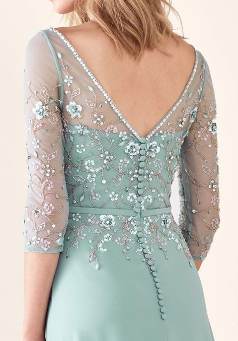 Attractive Dresses, Mother Of Bride Outfits, Mother Of Groom Dresses, Mother Wedding Dress, Cocktail Gowns, Fashion Design Dress, Evening Gowns Elegant, Designer Party Wear Dresses, فستان سهرة