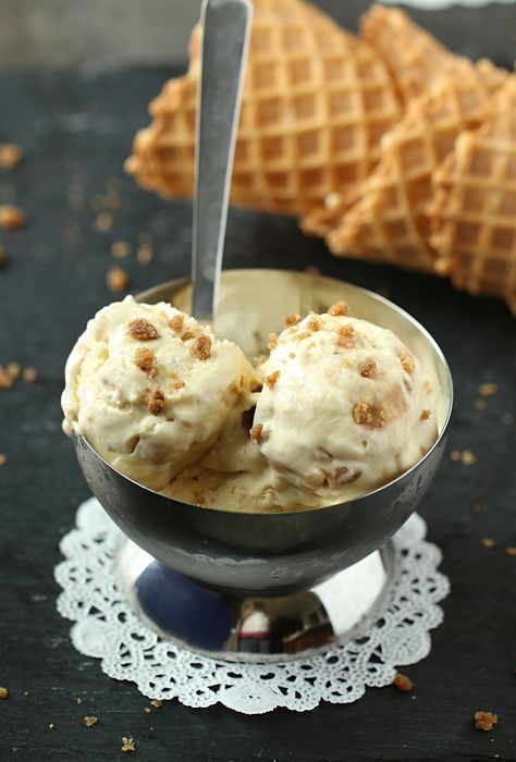 No Churn Butterscotch Ice Cream - www.ruchiskitchen.com Ice Cream Butterscotch, Stretchy Ice Cream, Amul Ice Cream, Butterscotch Ice Cream, Ice Cream Cute, Dairy Free Treats, Ice Cream Pops, 3 Ingredient Recipes, Love Ice Cream