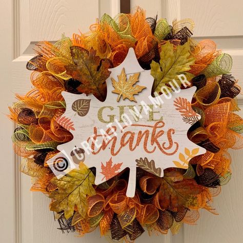 Fall Decor Mesh Wreath Dimensions Approximately 24in x 24in Thank You For Visiting CREATION AMOUR Fall Wreath Mesh, Couronne Diy, Fall Things, Fall Art, Halloween Lights, Wreath Ideas, Mesh Wreath, Oct 31, Wreath Crafts