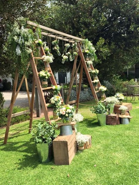 Backyard Wedding Ceremony Backdrop, Ladder Wedding, Hanging Jars, Green Decoration, Backyard Wedding Ceremony, Unique Wedding Receptions, Wedding Ceremony Backdrop, Hanging Flowers, Ceremony Backdrop