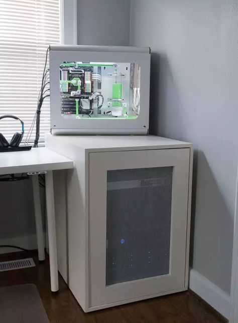 Home Network Rack Ideas, Home Network Rack, Diy Pc Desk, Home Server Rack, Playstation Room, Hifi Rack, Network Rack, Diy Pc, Server Cabinet